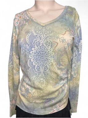 Apt. 9 Light Green Long Sleeve w Rhinestone Details